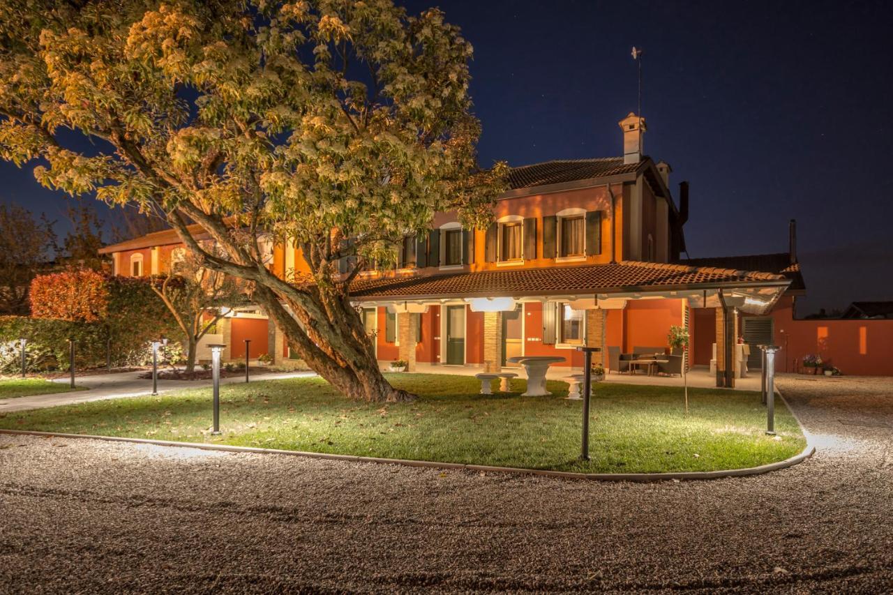 Hotel Residence - Il Giardino Del Cigno Latisana Extérieur photo