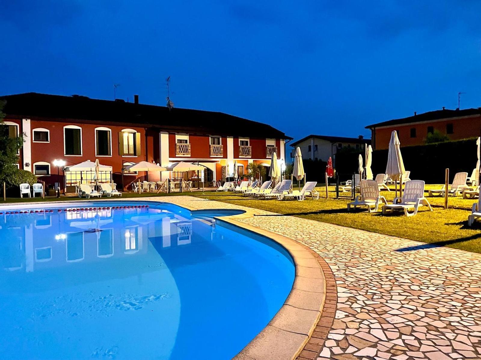 Hotel Residence - Il Giardino Del Cigno Latisana Extérieur photo