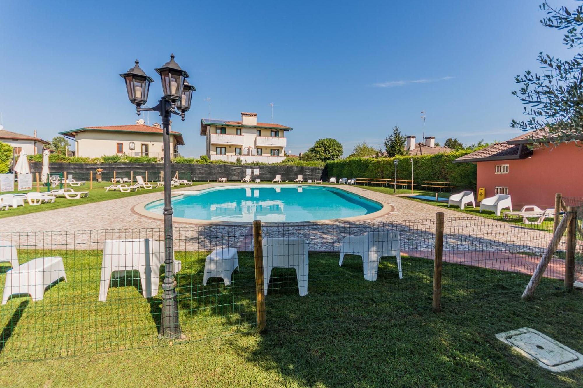 Hotel Residence - Il Giardino Del Cigno Latisana Extérieur photo